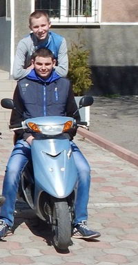 Макс Антонюк