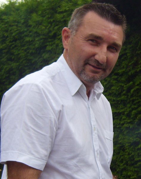 Александер Эфа