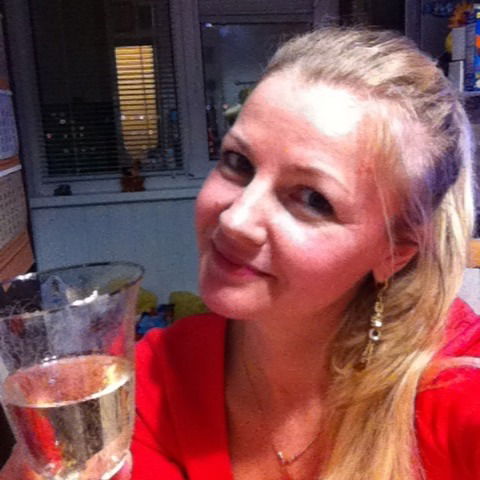 Елена Белоусова