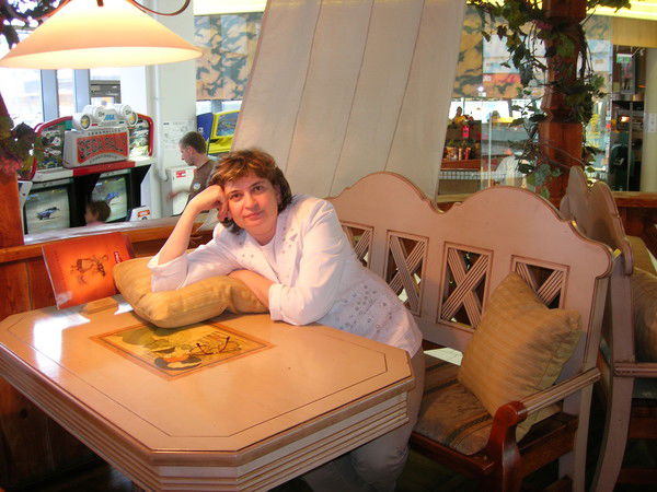 Елена Шандырова