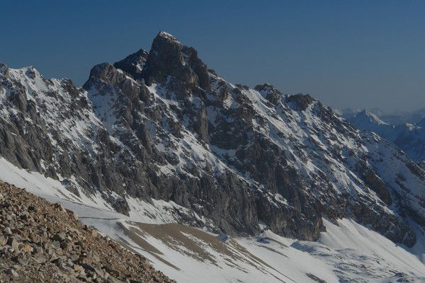 Гибрат Тайтолеуов