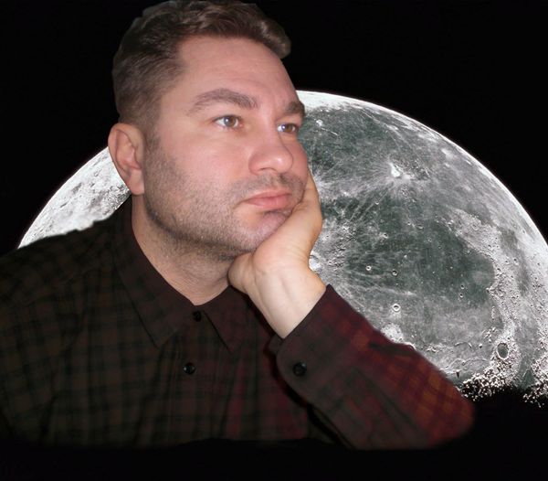 Юрий Небрат