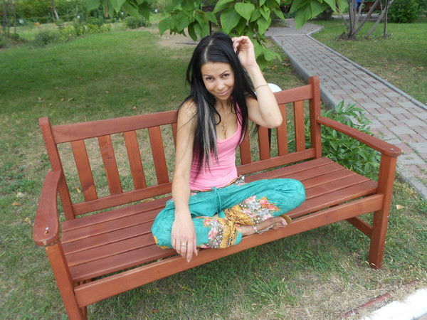 Оля Никитина