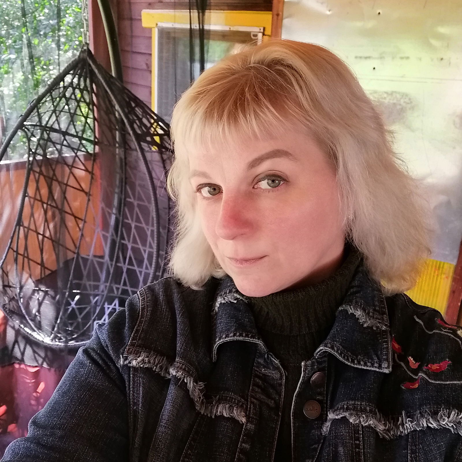 Алёна Высоцкая