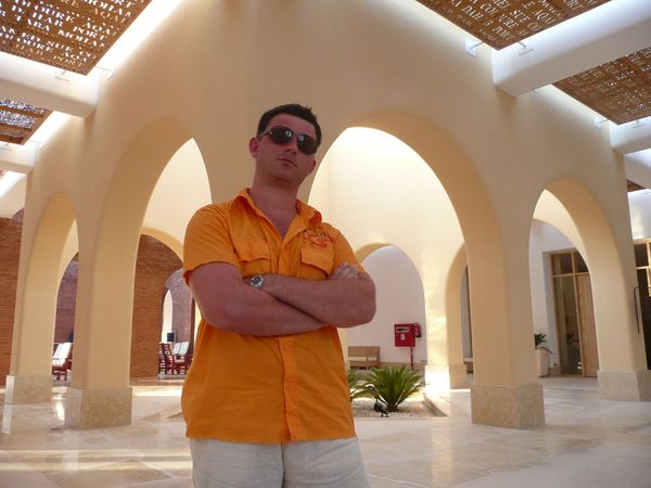 Артем Суслов