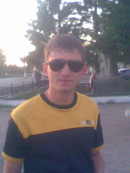 Паша Ананьев