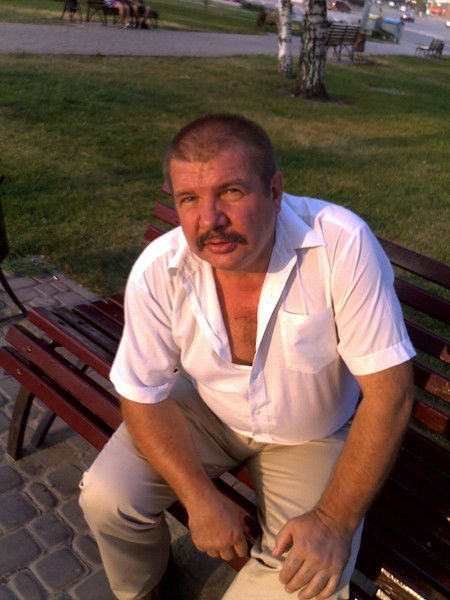 Александр Сенных