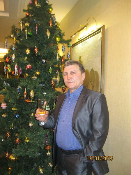 Александр Борисенко