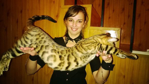 Валя Попова