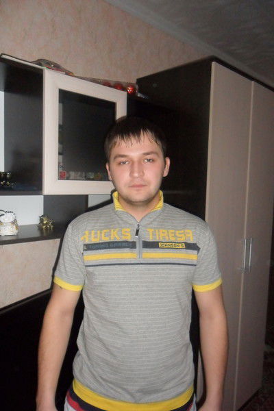 Женек Старков