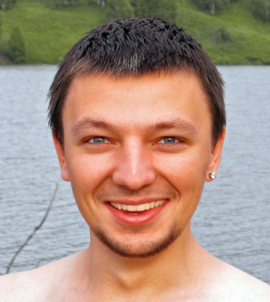 Алексей Артамонов