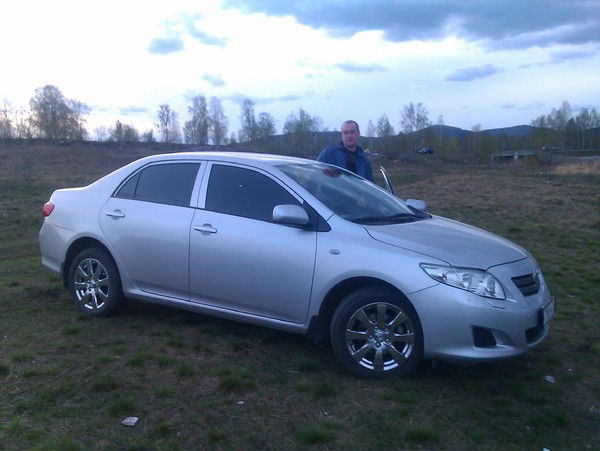 Александр Елин