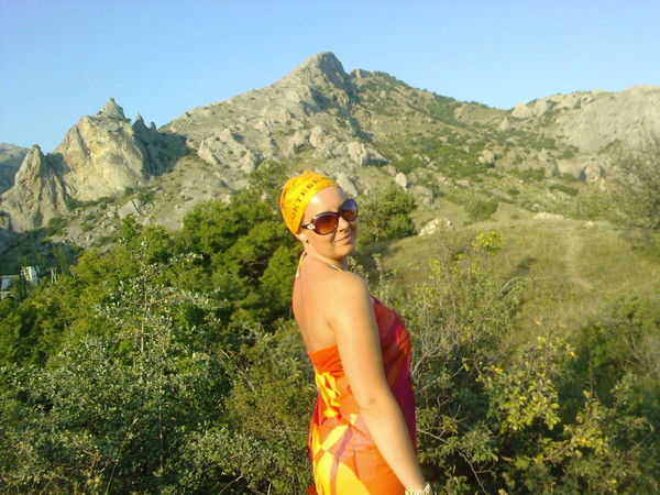 Марина Комар