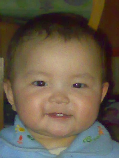 Лаура Абдуомарова