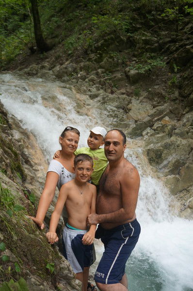 Катя Печечян