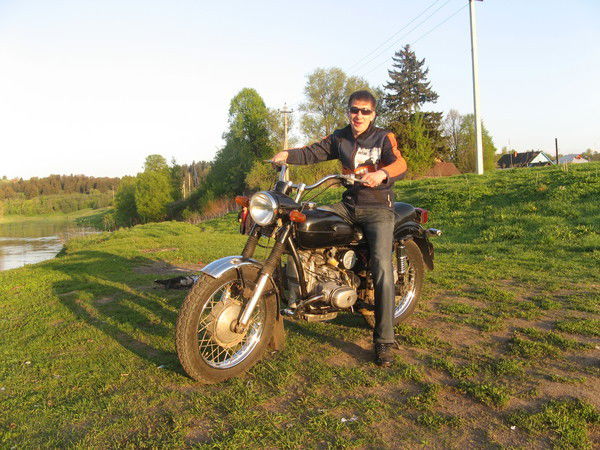 Максим Грибанов