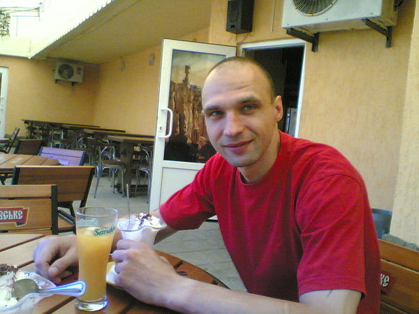 Владимир Медер