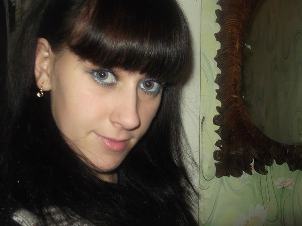 Алена Манзырева