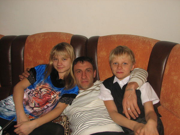 Александр Ефремов