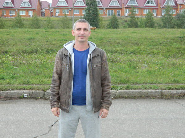 Равиль Ахметзянов