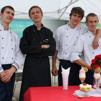 Паша Левиков