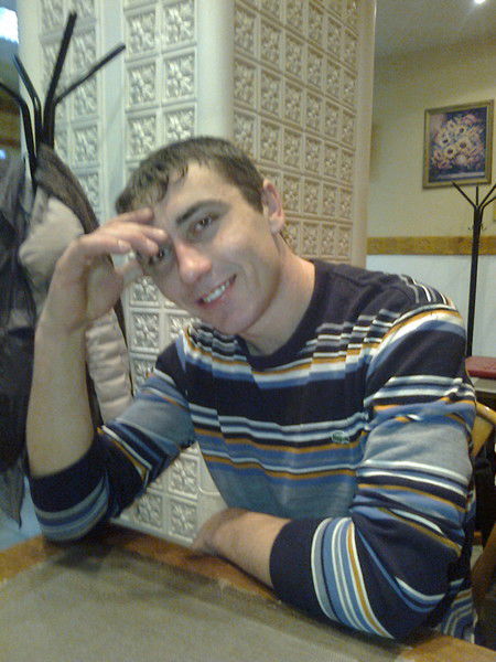 Александр Коломиец