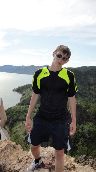 Иван Суринов