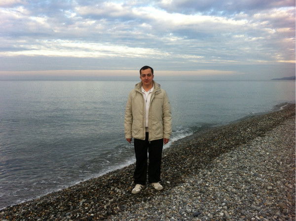 Атхам Эгамбердиев