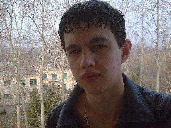 Роман Умаров