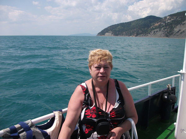 Нина Елизарова