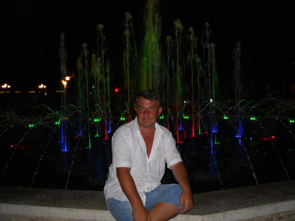 Олег Кобзарь