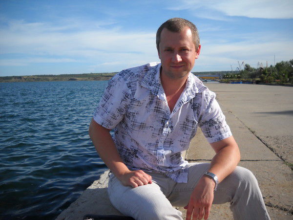 Андрей Богомолов