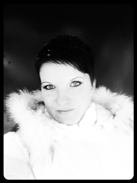 Анка Вартик