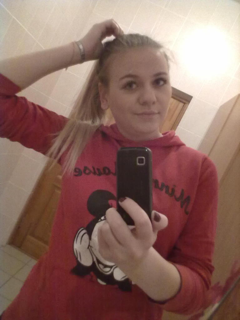 Настя Безносова