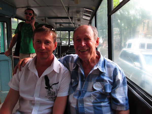 Геннадий Попов