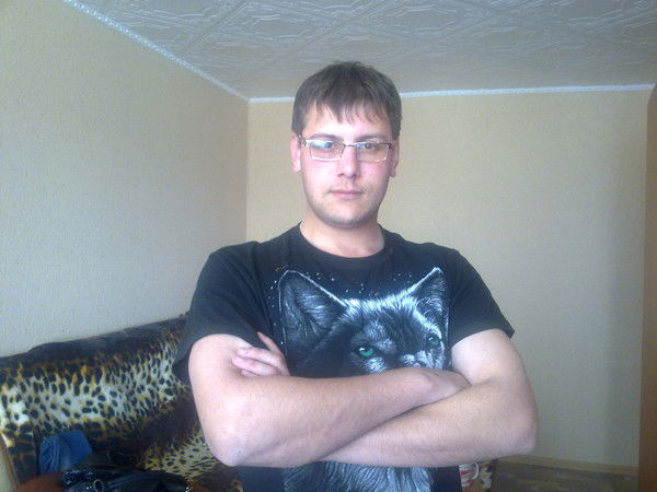 Максим Каракозов