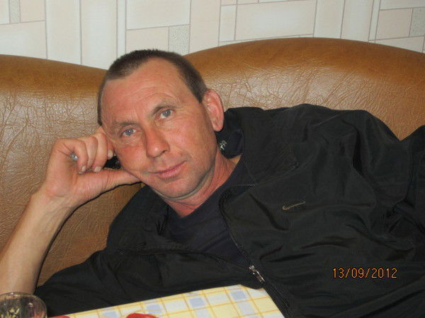 Эдуард Николаев