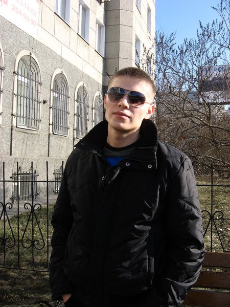 Александр Наумов