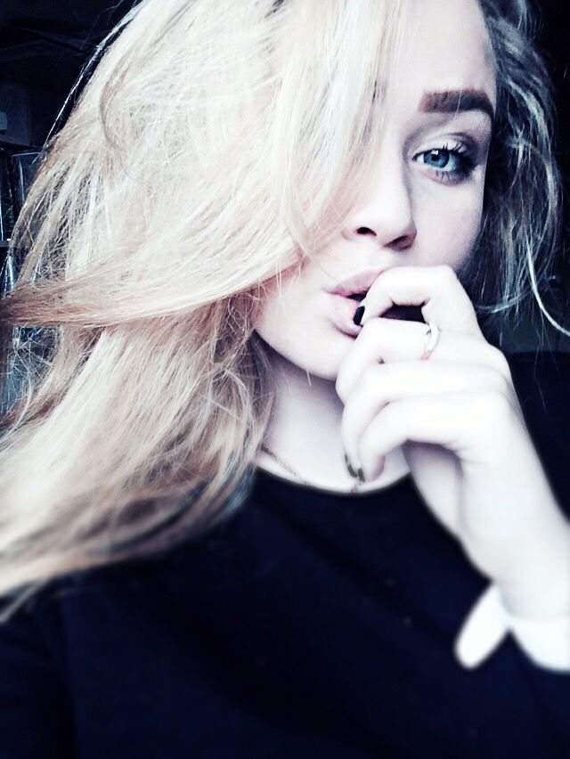 Эля Смирнова