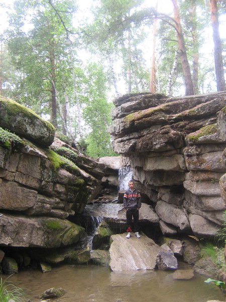 Толик Лавренцов