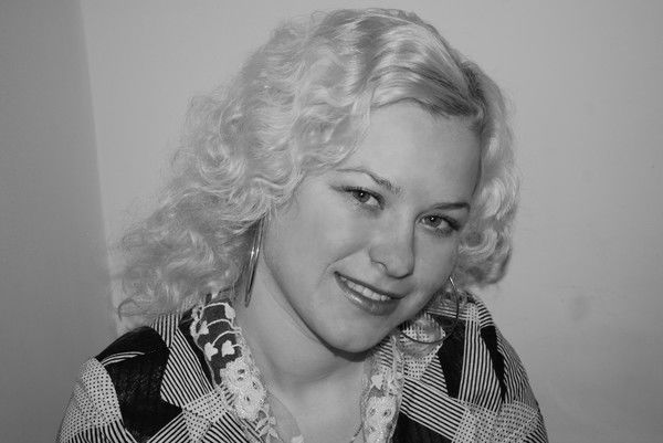 Елена Орлова