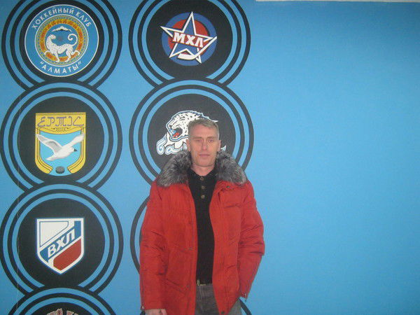 Павел Попенков