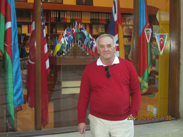 Андрей Вихрев