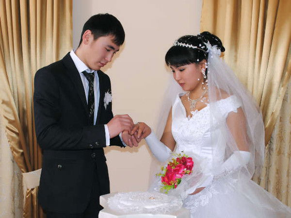 Акжан Исанов