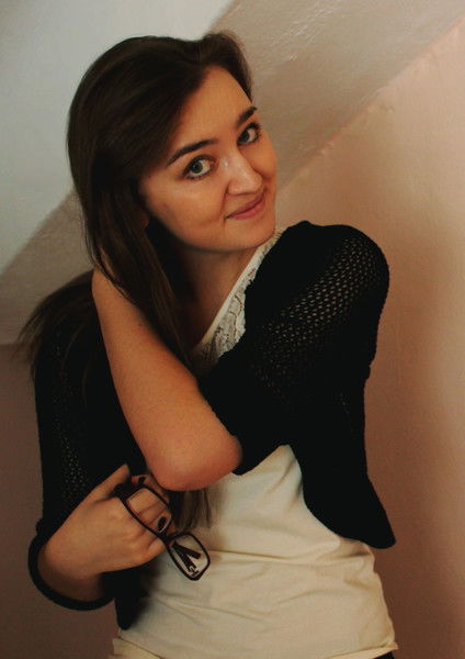 Еленка Сажина