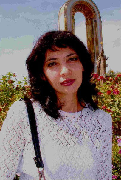 Зарина Шаропова