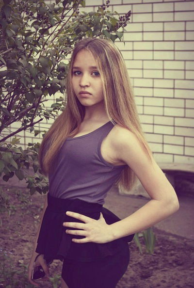 Оля Секирина