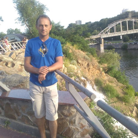 Cергей Cмолий