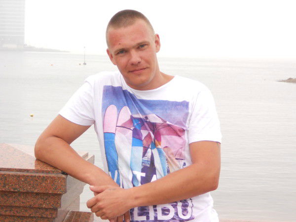 Николай Кузнецов