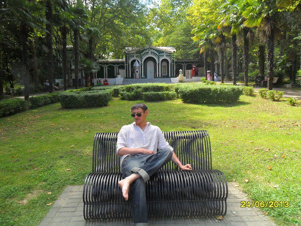 Александр Мельников